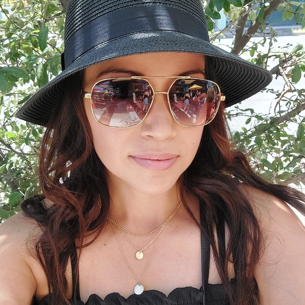 Meet your Posher, Vanessa